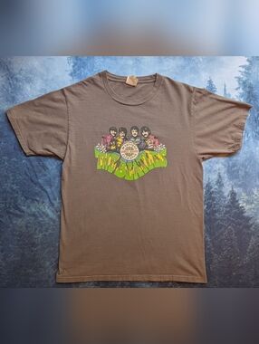 The Beatles Sgt. Pepper's Lonely Hearts Club Band Gray T-Shirt Small Port & Comp